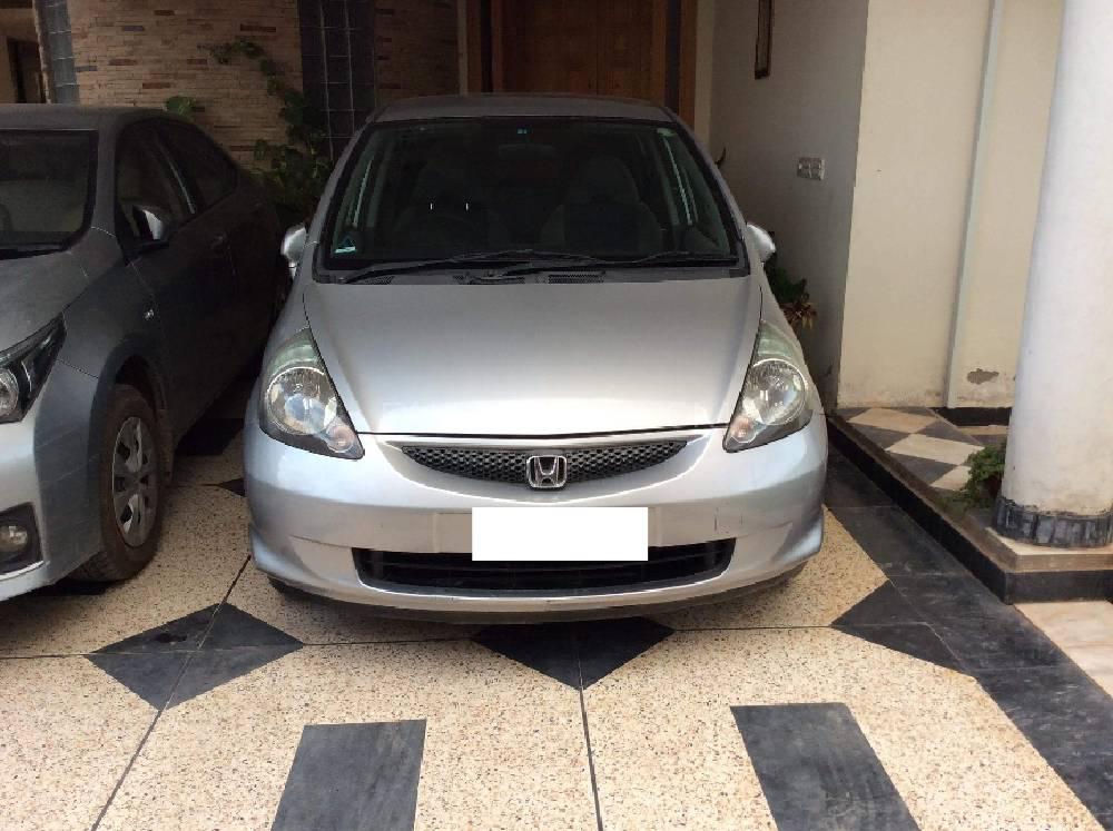 Honda Fit 2005 for Sale in Islamabad Image-1