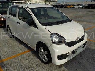 Toyota Pixis Epoch 2015 for Sale in Sialkot Image-1