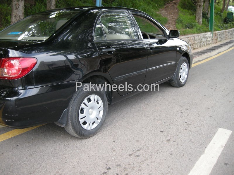 Toyota Corolla 2005 for Sale in Multan Image-1