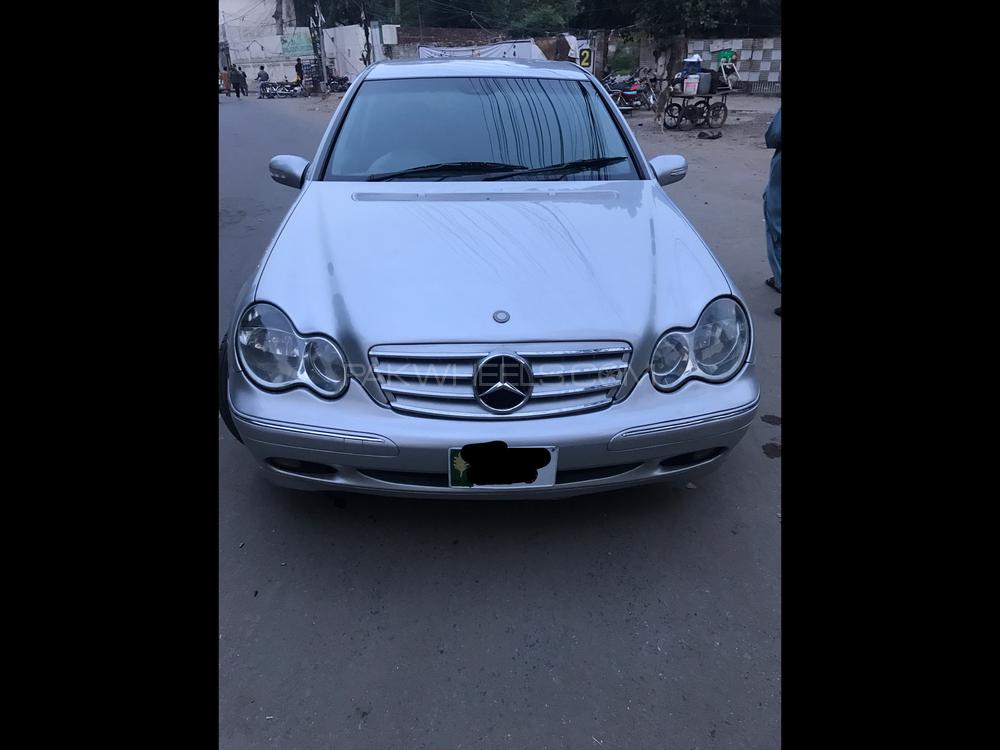 Mercedes Benz C Class 2003 for Sale in Lahore Image-1