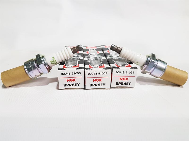Daihatsu Genuine Spark Plug Set For Daihatsu Coure  Image-1
