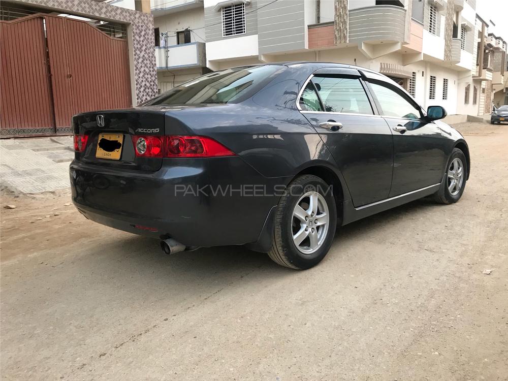 Honda Accord 2004 for Sale in Karachi Image-1