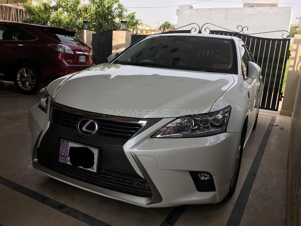 Lexus CT200h 2014 for Sale in Islamabad Image-1