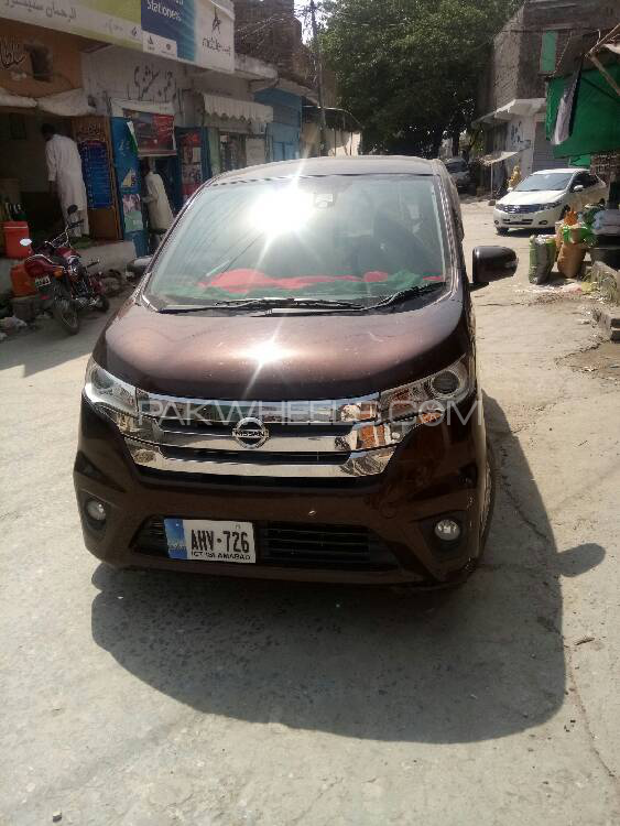 Nissan Dayz Highway Star 2015 for Sale in Wah cantt Image-1