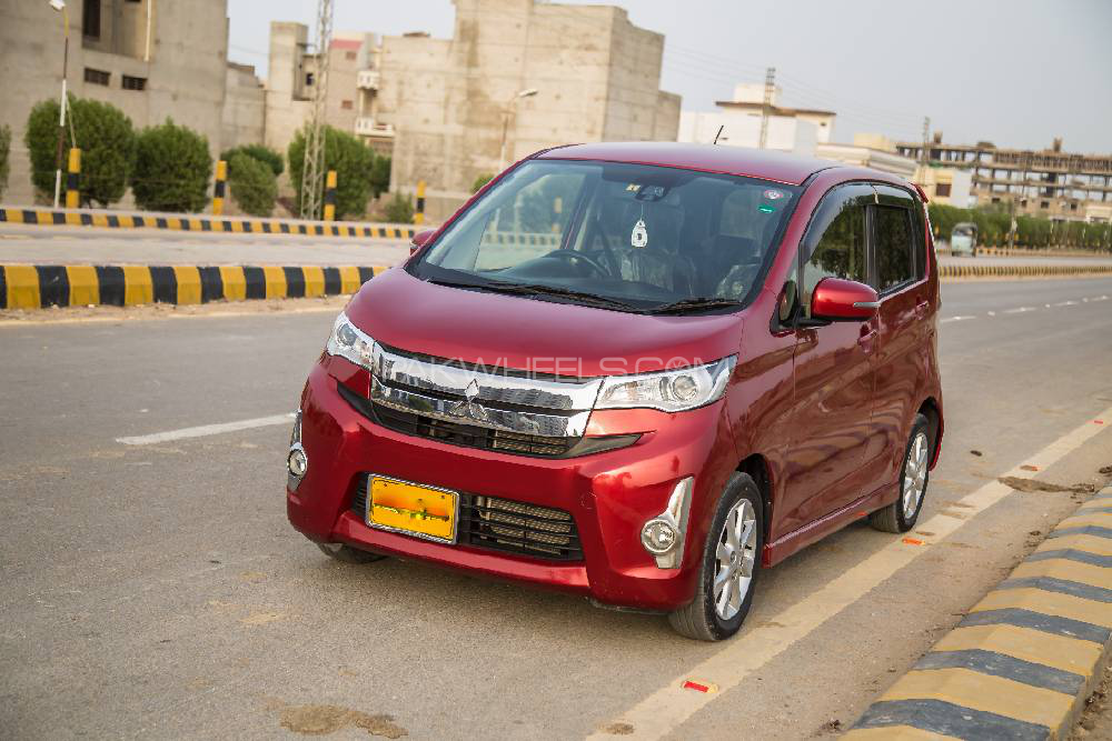 Mitsubishi EK Custom 2014 for Sale in Hyderabad Image-1
