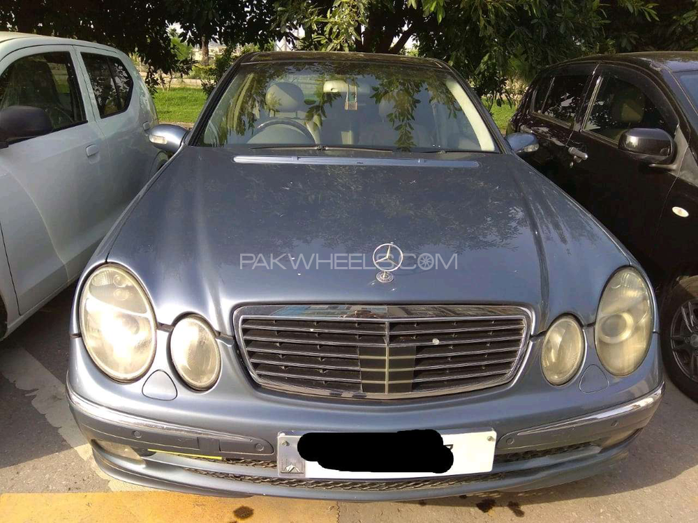 Mercedes Benz E Class 2002 for Sale in Rawalpindi Image-1