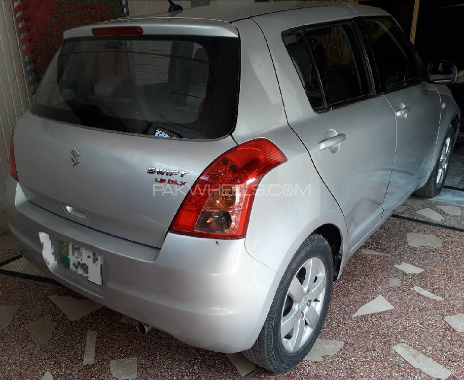 Suzuki Swift 2012 for Sale in Multan Image-1