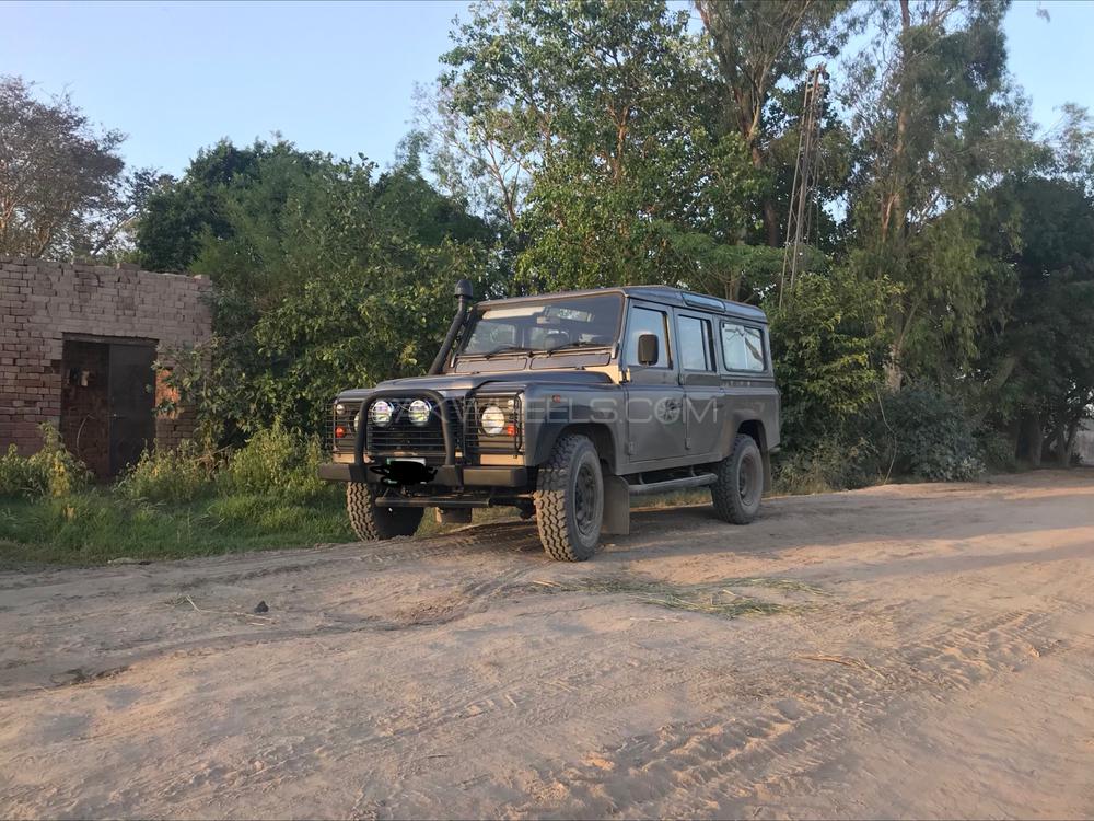 Land Rover Defender 2006 for Sale in Lahore Image-1