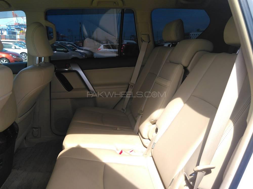 Toyota Prado 2013 for Sale in Karachi Toyota Prado 2013 for Sale in Karachi Image-6