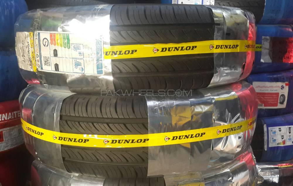 NEW Dunlop Sp Touring T1 Tyre for Corolla, Civic etc size 195/65 R15 Image-1