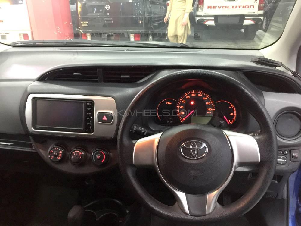 Toyota Vitz 2015 for Sale in Lahore Toyota Vitz 2015 for Sale in Lahore Image-14