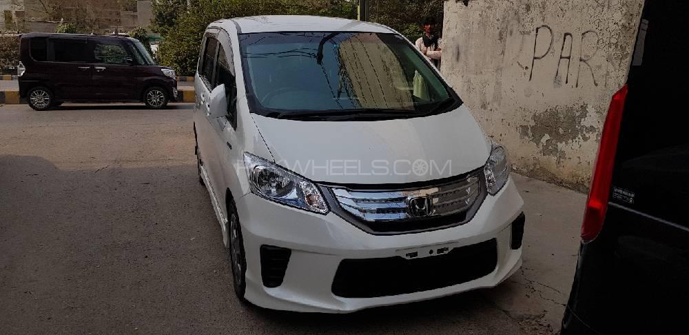 Used Honda Freed For Sale At Al Ward Motors Lahore