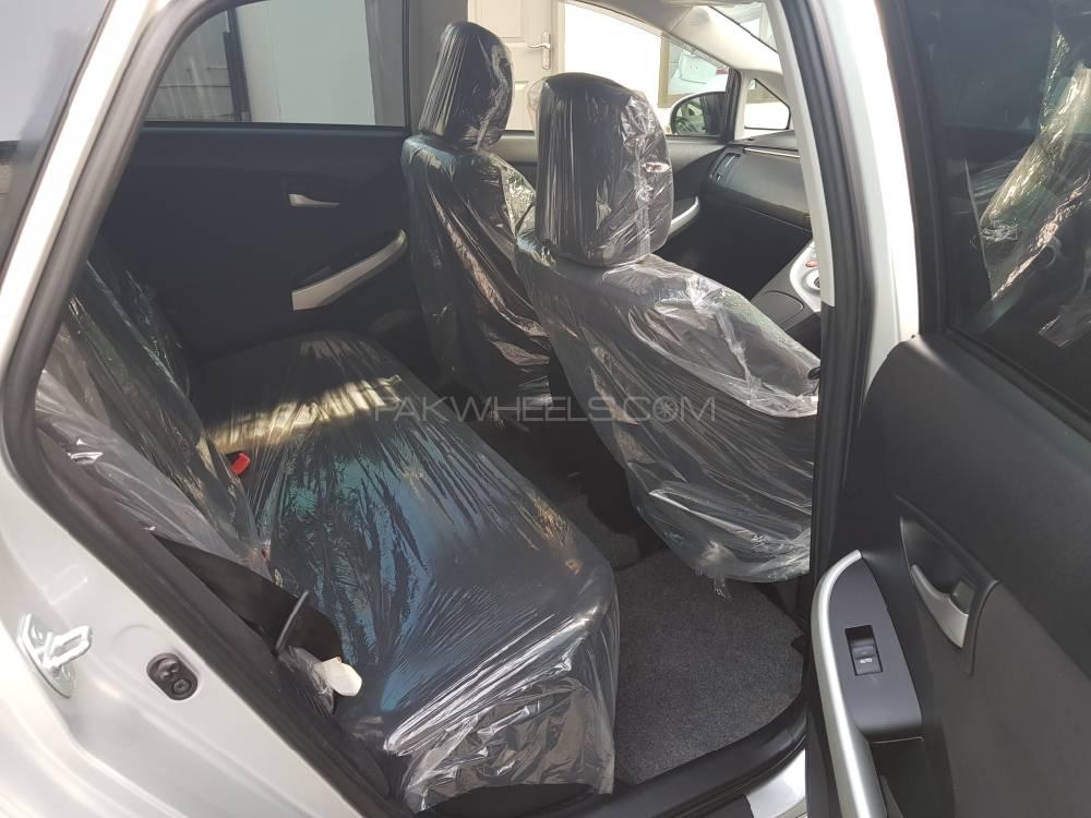 Toyota Prius 2015 for Sale in Islamabad Toyota Prius 2015 for Sale in Islamabad Image-14