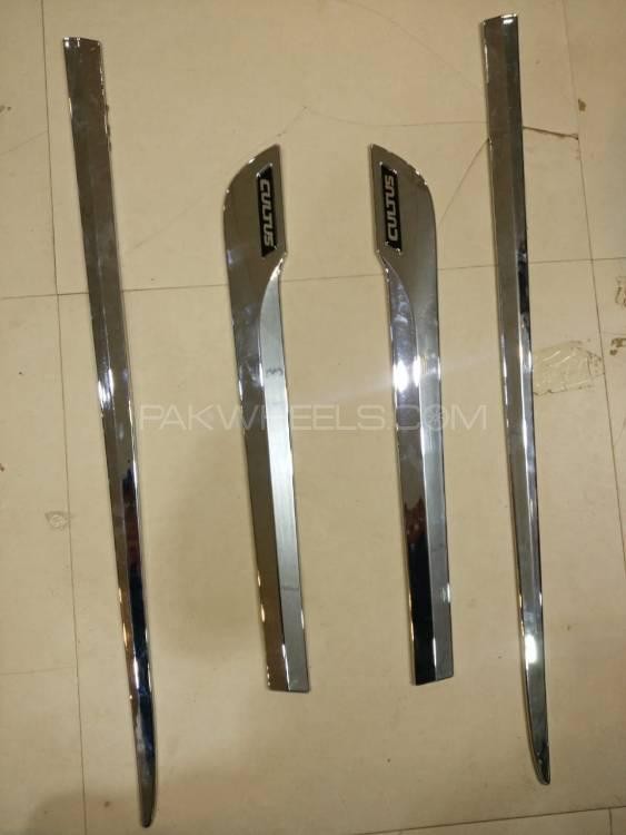 CHROME DOOR MOLDING (CHINA) For Cars in Lahore Image-1