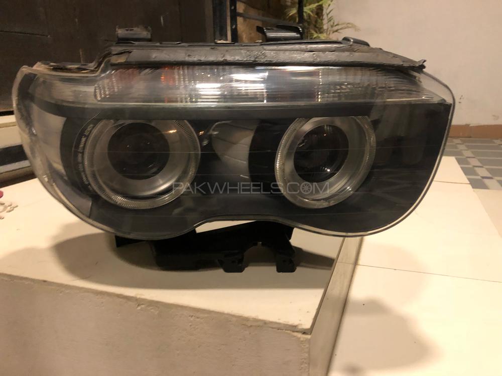 BMW 7 Series Headlights Outclass Condition Image-1