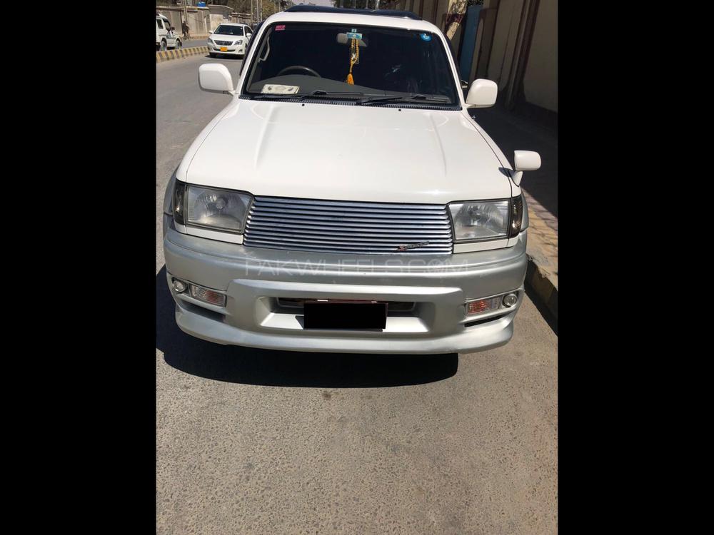 Toyota Surf 2002 for Sale in Quetta Image-1