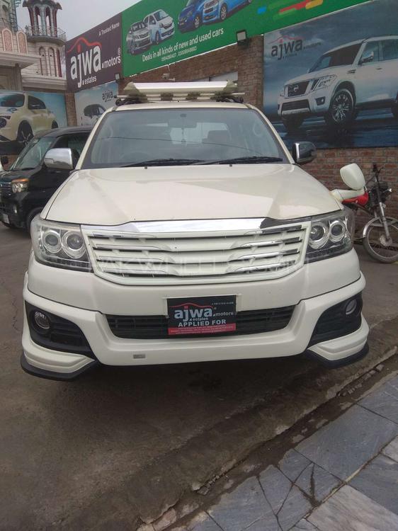 Toyota Hilux 2014 for Sale in Gujranwala Image-1