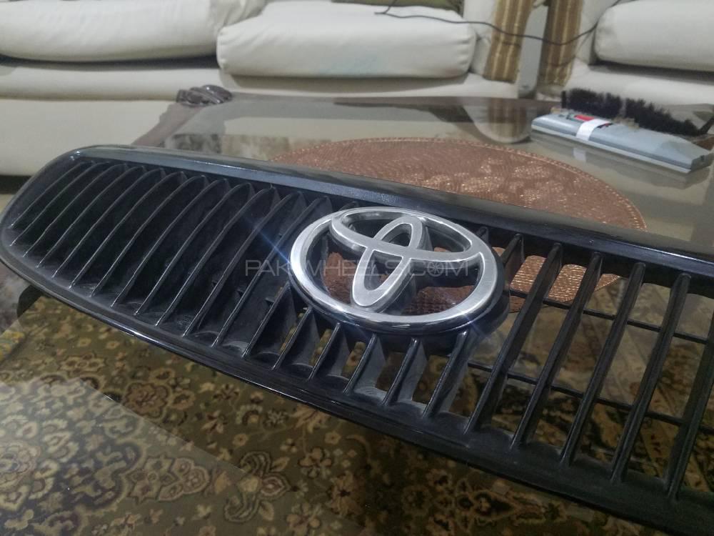 Toyota Corolla 2005-2008 Front Grill Image-1