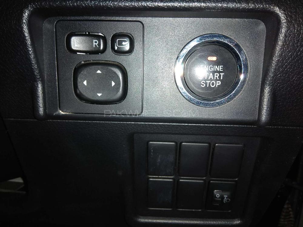 Toyota Prado 2012 for Sale in Karachi Toyota Prado 2012 for Sale in Karachi Image-11