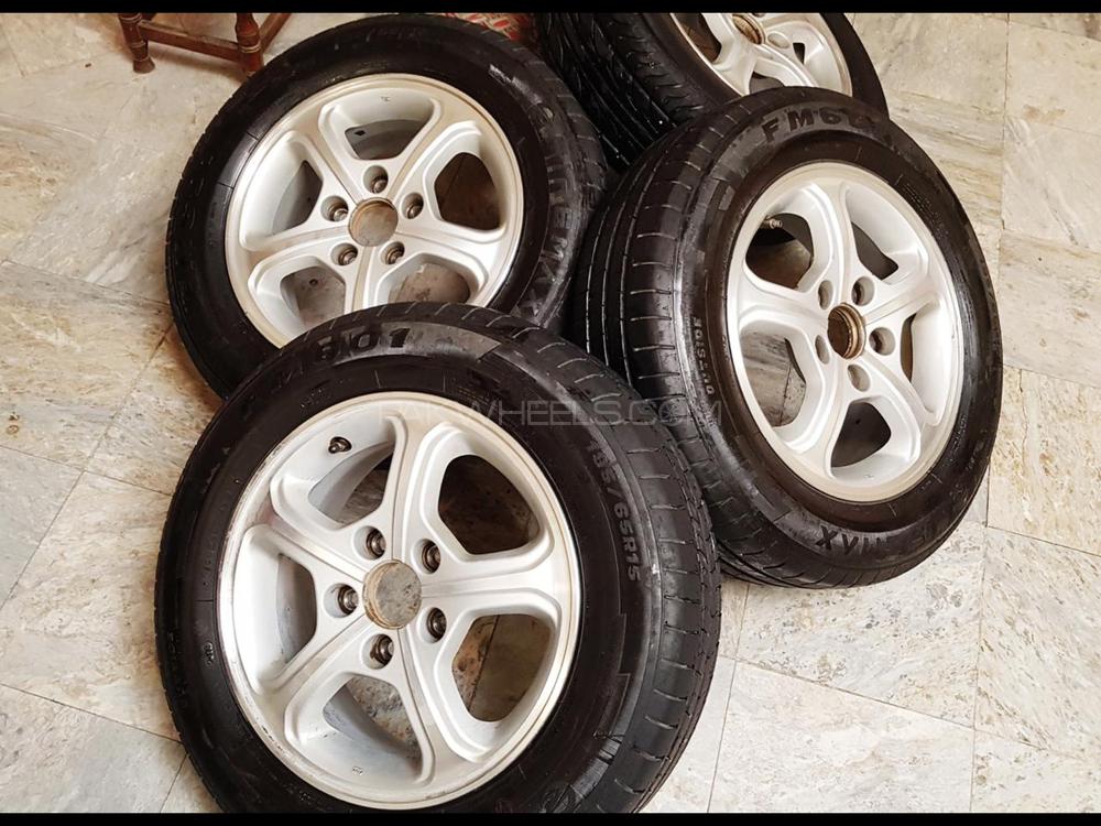 honda Civic Reborn Alloy Rims with tyres Image-1