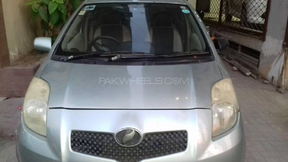 Toyota Vitz 2006 for Sale in Karachi Image-1
