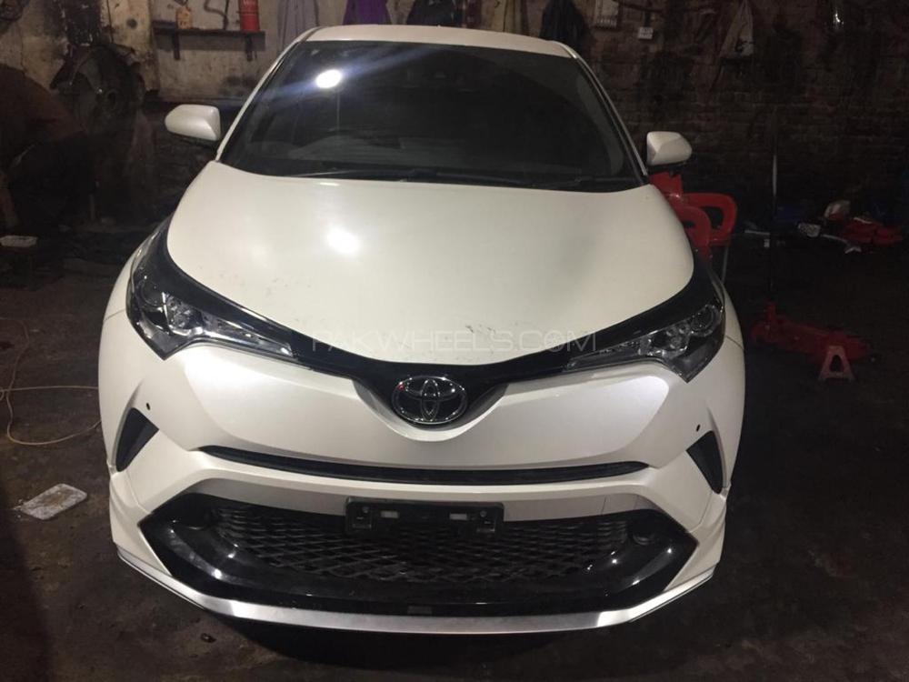 Toyota C-HR 2017 for Sale in Hafizabad Image-1