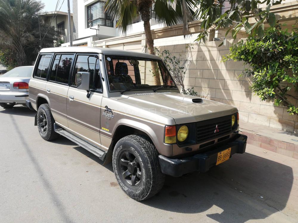 مٹسوبشی پجیرو 1991 for Sale in کراچی Image-1