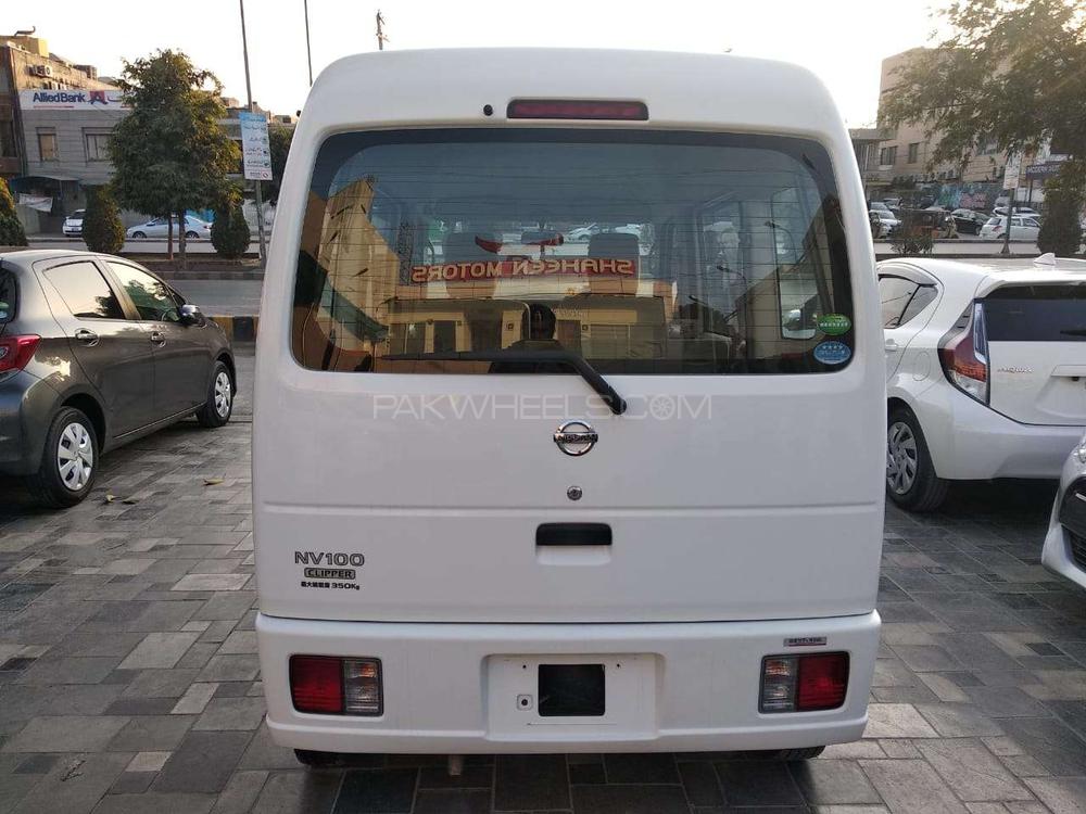 Nissan Clipper 2015 for Sale in Lahore Nissan Clipper 2015 for Sale in Lahore Image-12