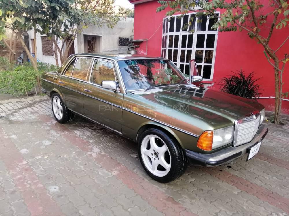 Mercedes Benz D Series 1984 for Sale in Lahore Image-1