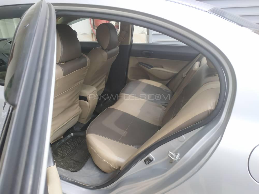 Honda Civic 2011 for Sale in Bahawalnagar Image-1