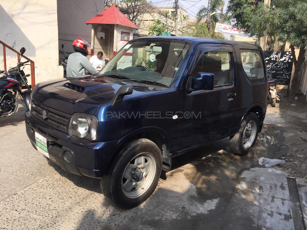 Suzuki Jimny Sierra 2013 for Sale in Lahore Suzuki Jimny Sierra 2013 for Sale in Lahore Image-4
