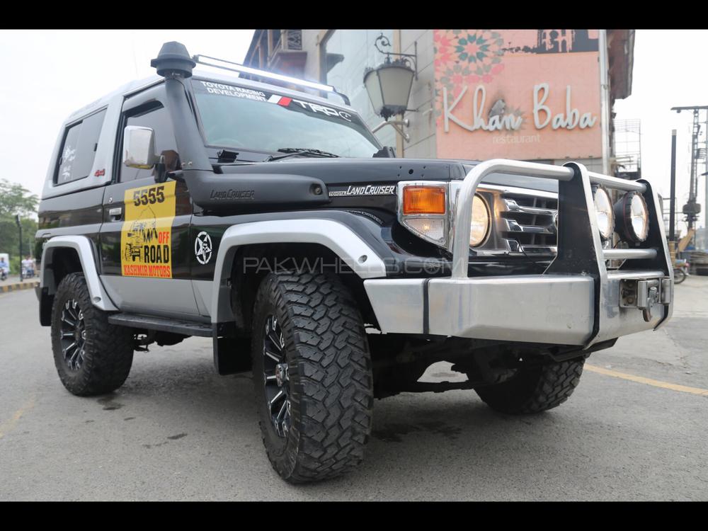 Toyota Land Cruiser 1990 for Sale in Lahore Toyota Land Cruiser 1990 for Sale in Lahore Image-15