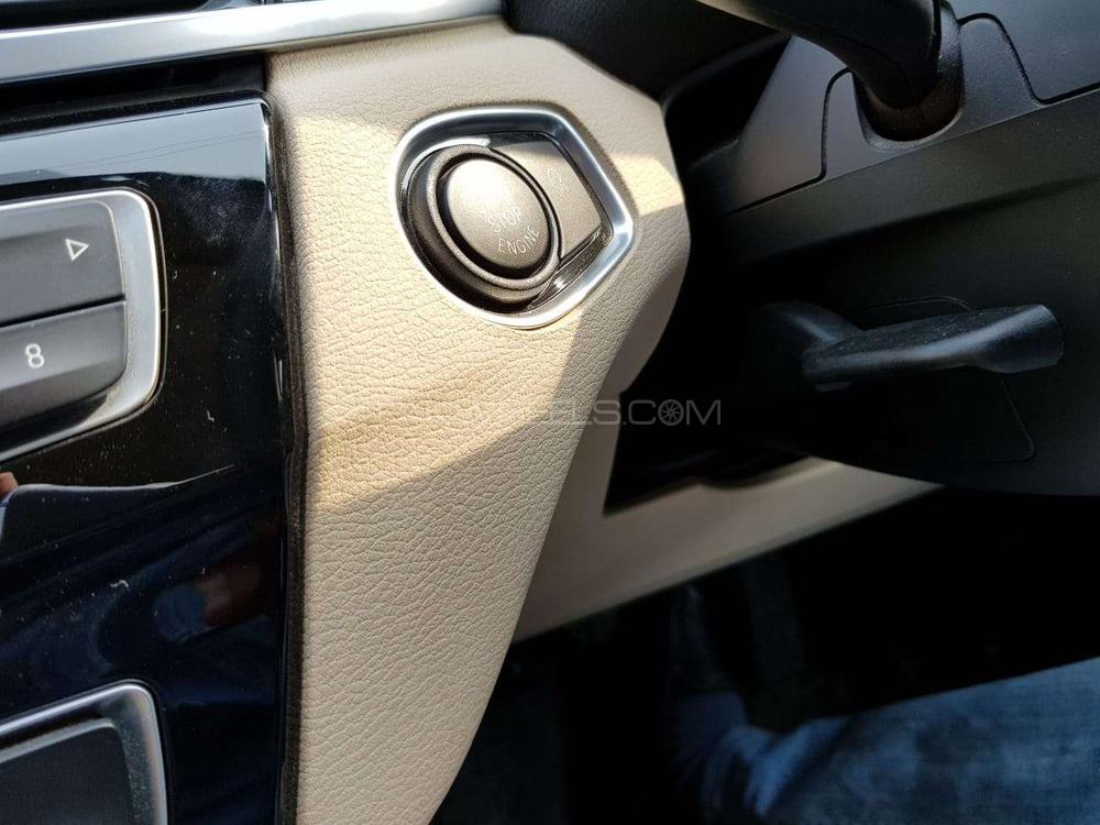 BMW X1 2017 for Sale in Karachi BMW X1 2017 for Sale in Karachi Image-7