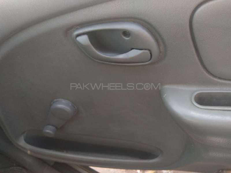Suzuki Alto 2005 for Sale in Karachi Suzuki Alto 2005 for Sale in Karachi Image-11