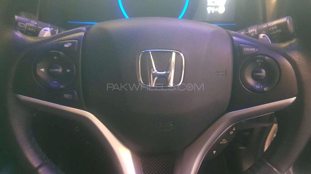 Honda Fit 2016 for Sale in Islamabad Honda Fit 2016 for Sale in Islamabad Image-5