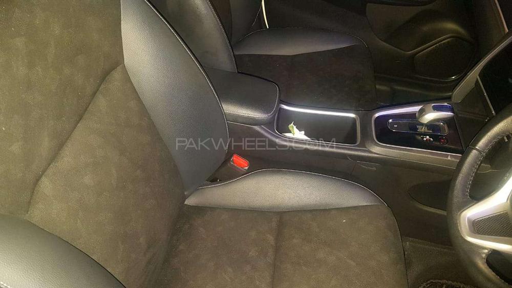 Honda Fit 2016 for Sale in Islamabad Honda Fit 2016 for Sale in Islamabad Image-7