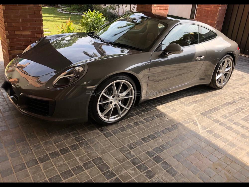 Porsche 911 2016 for Sale in Karachi Image-1