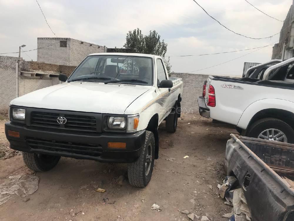 Toyota Pickup 1998 for Sale in Peshawar Image-1