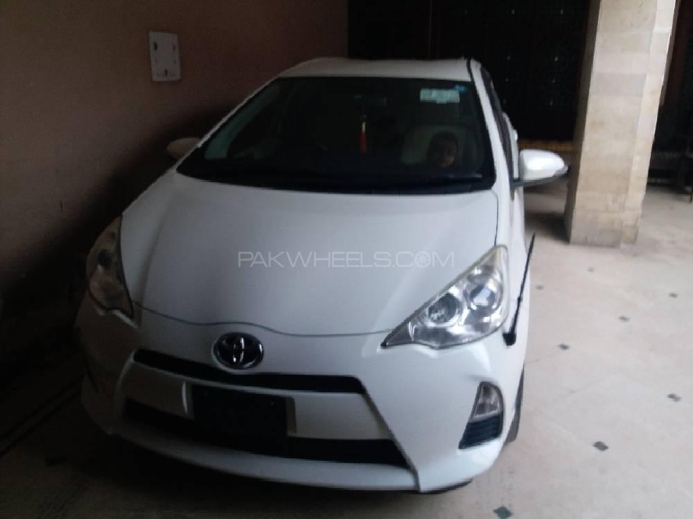 Toyota Aqua 2013 for Sale in Peshawar Toyota Aqua 2013 for Sale in Peshawar Image-3