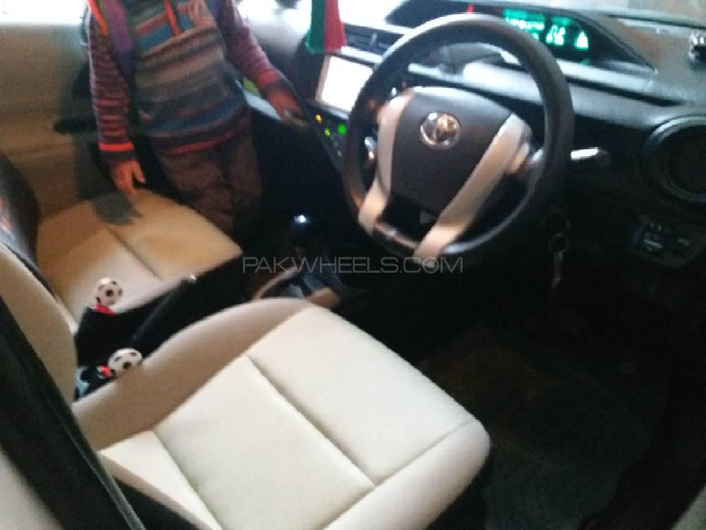 Toyota Aqua 2013 for Sale in Peshawar Toyota Aqua 2013 for Sale in Peshawar Image-5