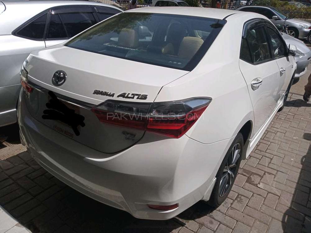 Toyota Corolla 2018 for Sale in Karachi Toyota Corolla 2018 for Sale in Karachi Image-18
