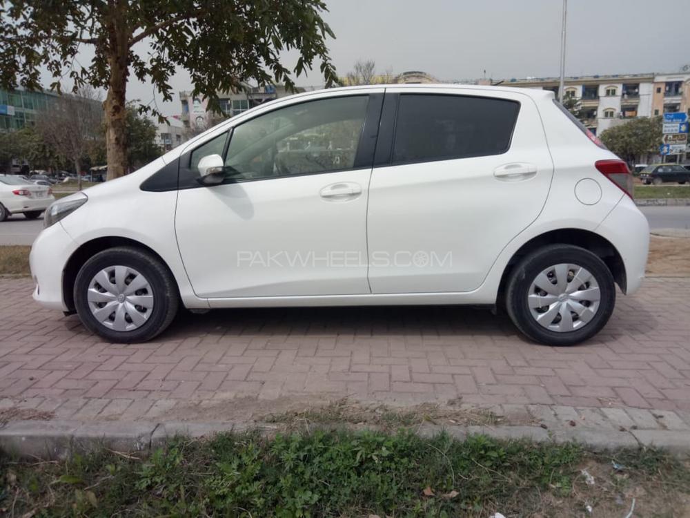 Toyota Vitz 2013 for Sale in Islamabad Toyota Vitz 2013 for Sale in Islamabad Image-7