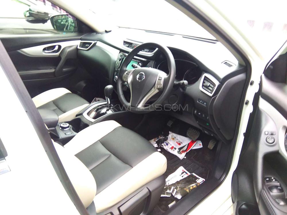 Nissan X Trail 2015 for Sale in Lahore Nissan X Trail 2015 for Sale in Lahore Image-6