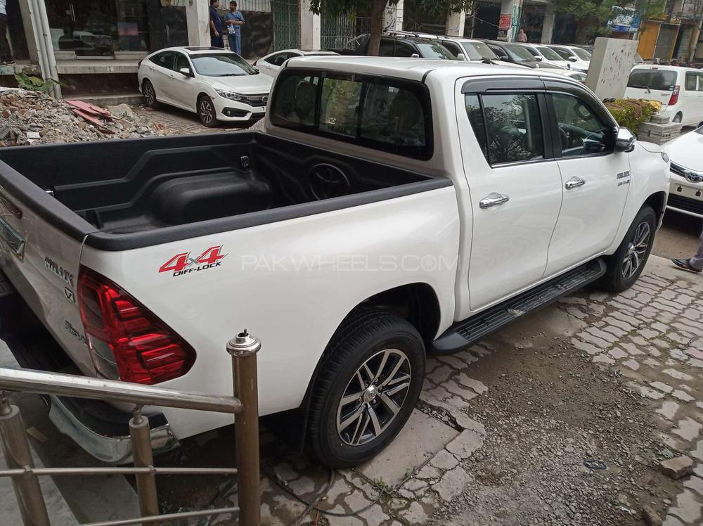 Toyota Hilux 2019 for Sale in Islamabad Toyota Hilux 2019 for Sale in Islamabad Image-3