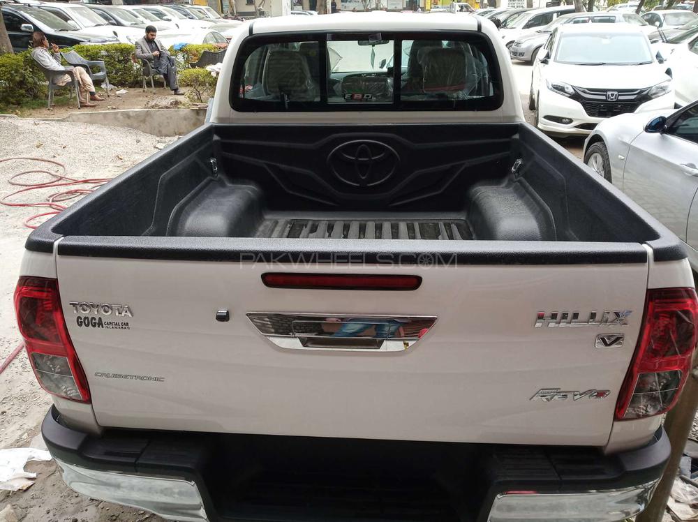 Toyota Hilux 2019 for Sale in Islamabad Toyota Hilux 2019 for Sale in Islamabad Image-5