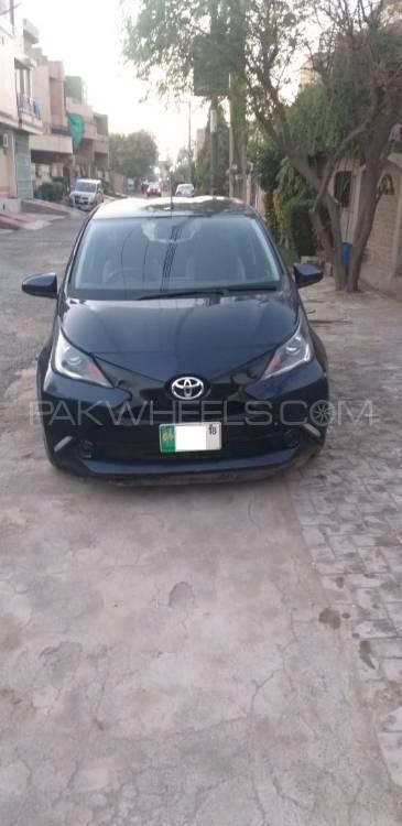 Toyota Aygo 2017 for Sale in Faisalabad Image-1