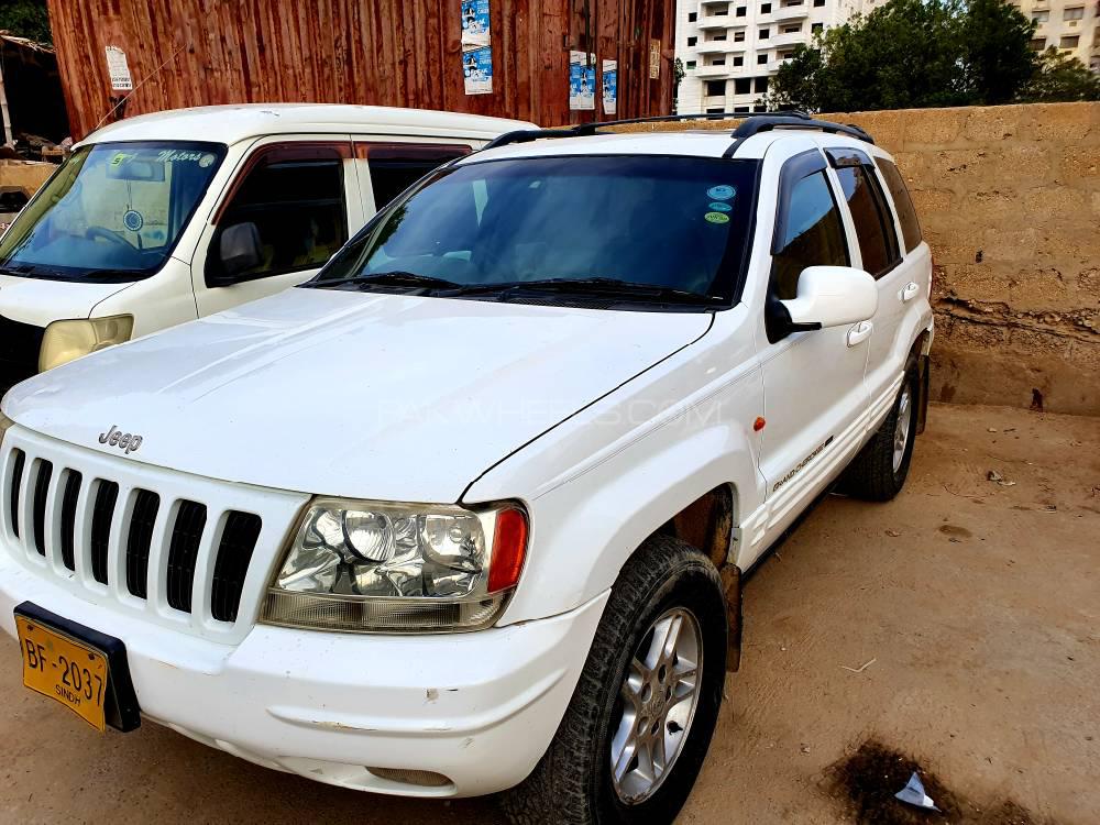 Jeep Cherokee 2002 for Sale in Karachi Image-1