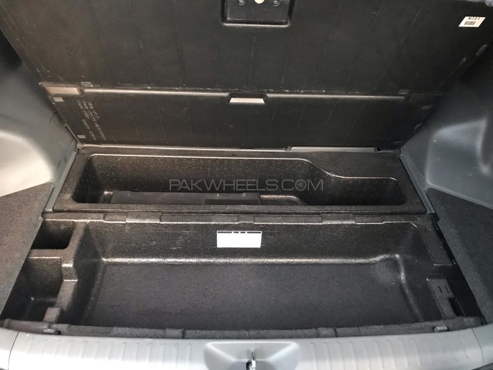 Toyota Prius Alpha 2014 for Sale in Faisalabad Toyota Prius Alpha 2014 for Sale in Faisalabad Image-15