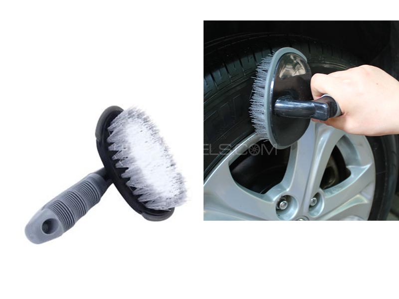 Tire Cleaning Brush Image-1