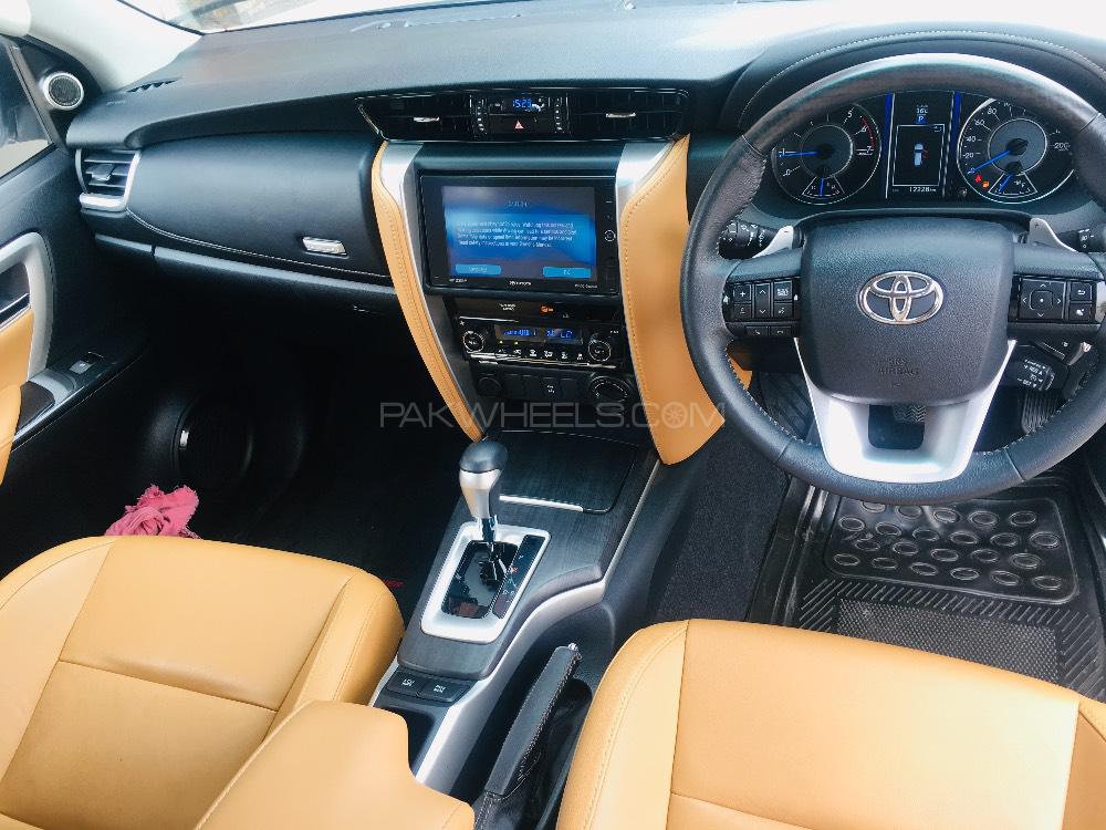 Toyota Fortuner 2018 for Sale in Lahore Toyota Fortuner 2018 for Sale in Lahore Image-5